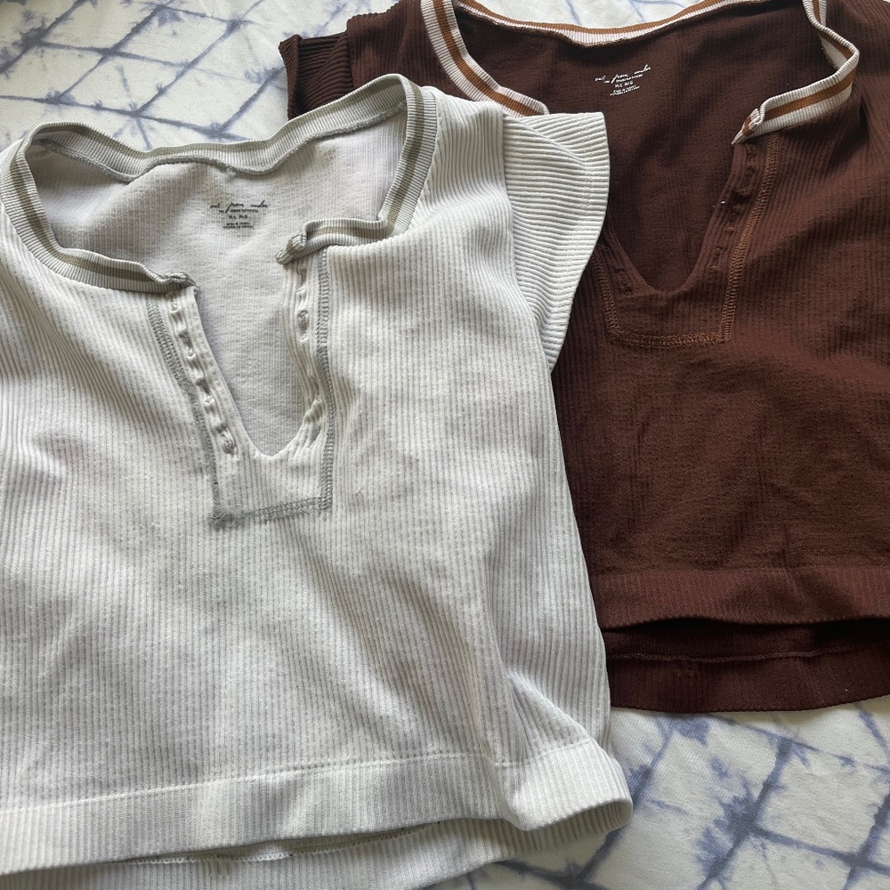 Out from under golfer gold top